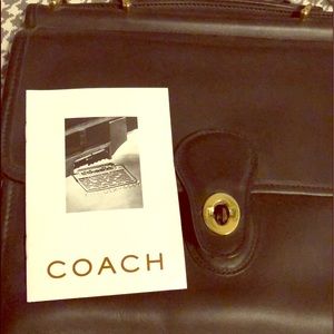 VINTAGE Coach Crossbody bag